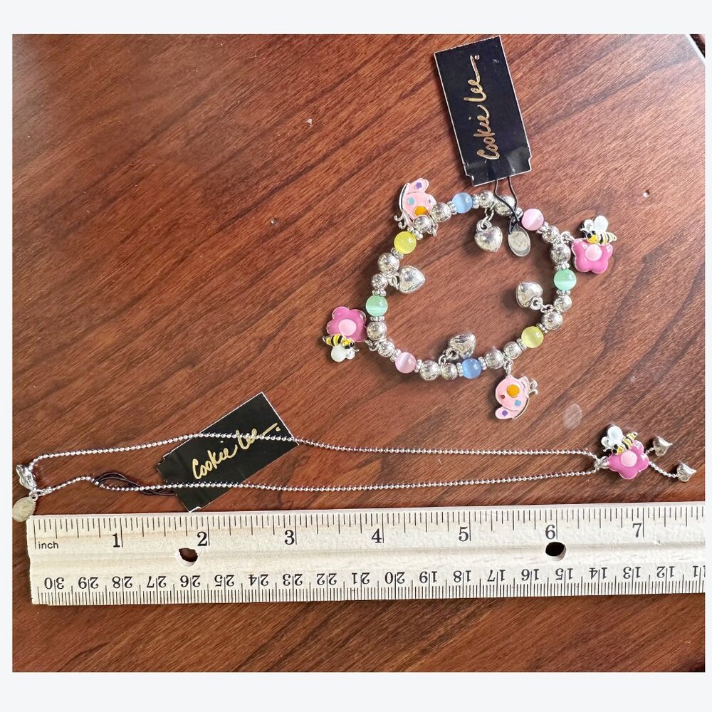 Cookie Lee necklace and bracelet set